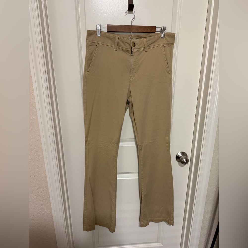 American Eagle Super Stretch Kick Boot Khaki Pants in Size 14 Long